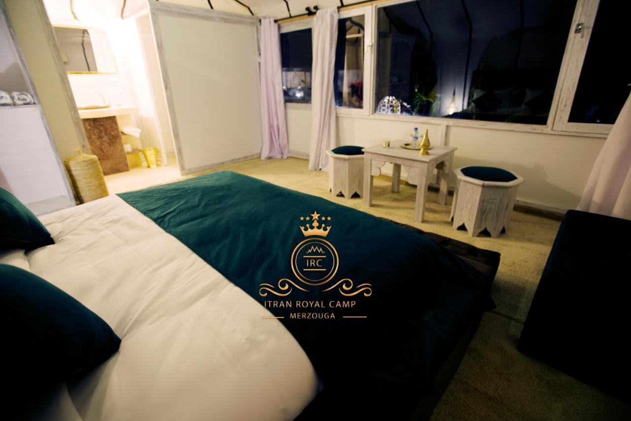 ホテル Itran Royal Camp メルズーガ エクステリア 写真