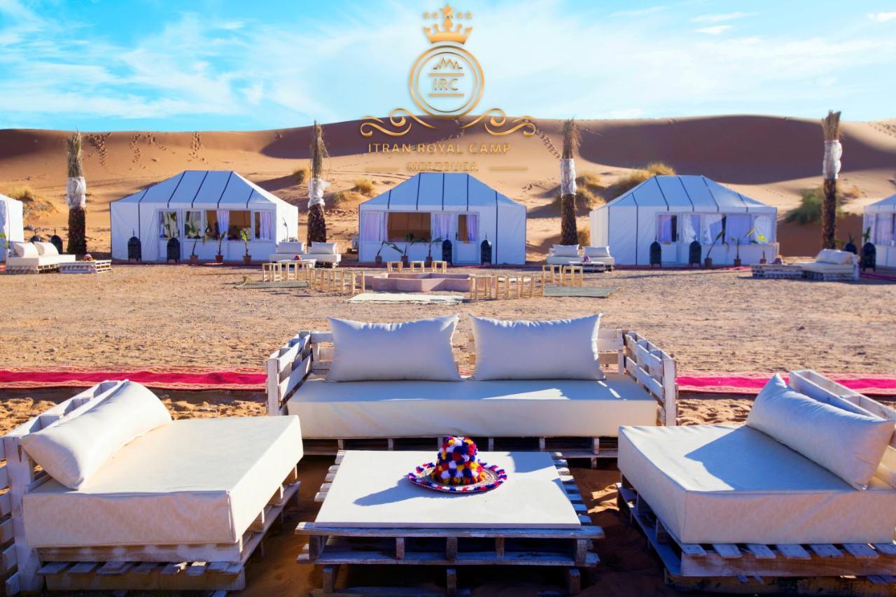 ホテル Itran Royal Camp メルズーガ エクステリア 写真