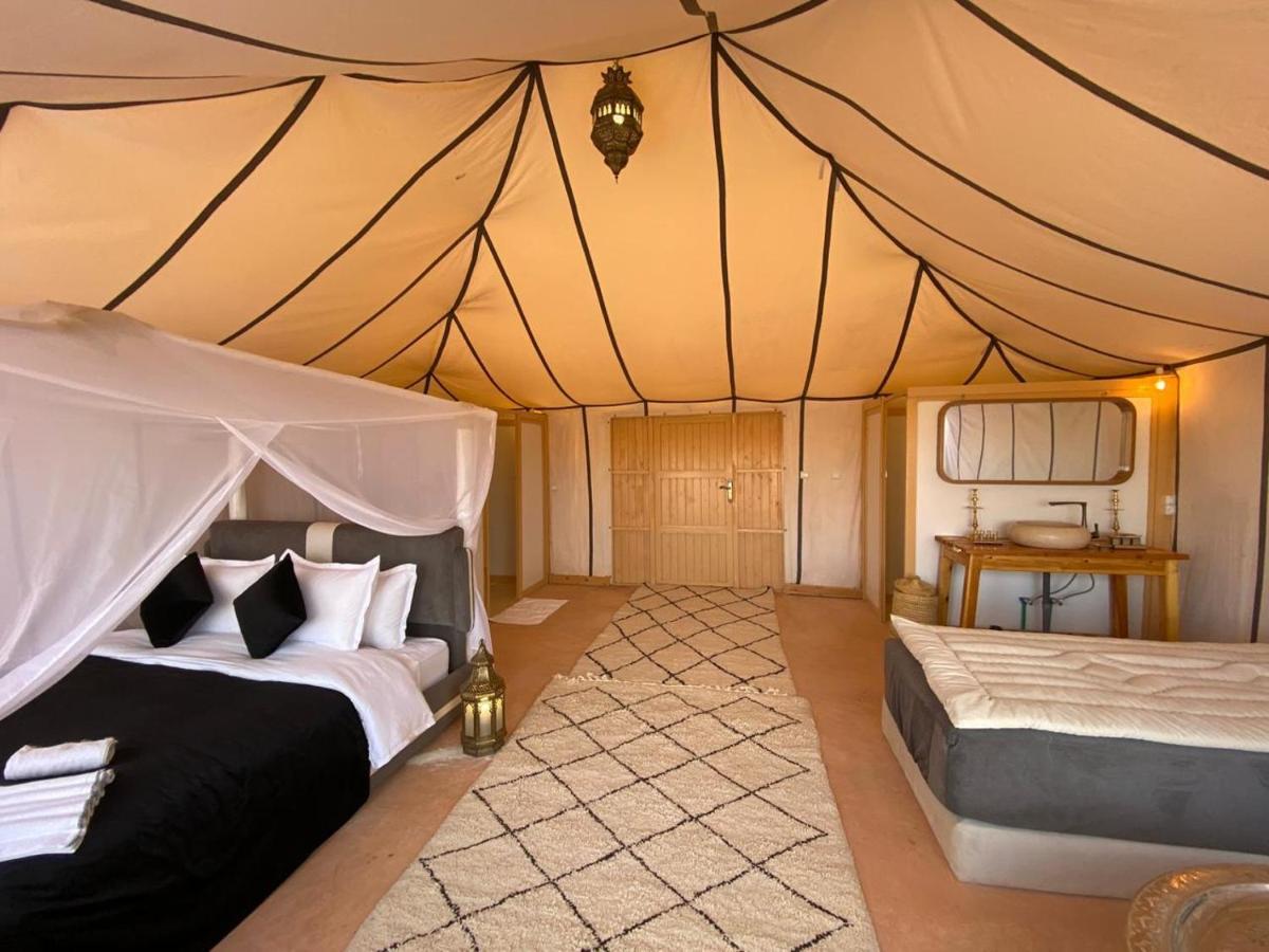 ホテル Itran Royal Camp メルズーガ エクステリア 写真
