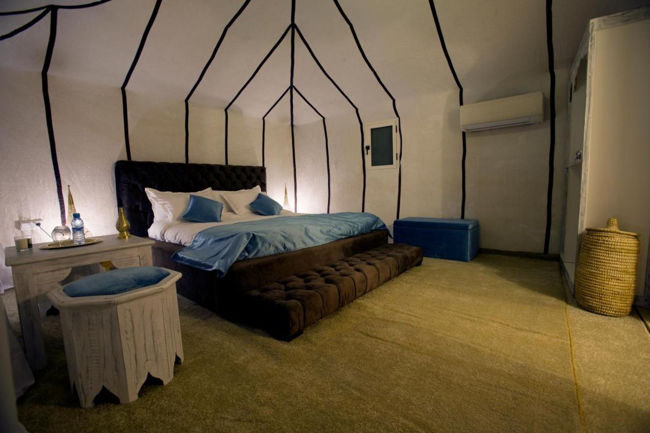 ホテル Itran Royal Camp メルズーガ エクステリア 写真